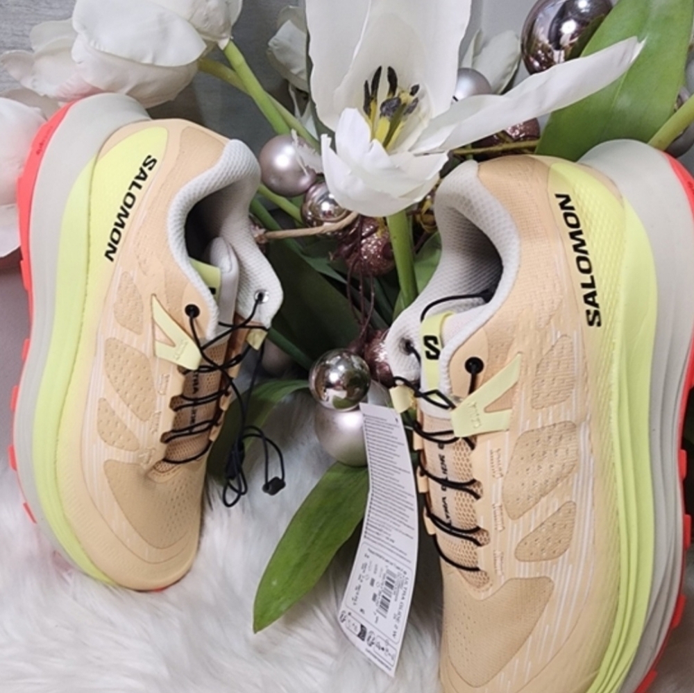 Salomon Ultra Glide 2 Women Sneakers  New
